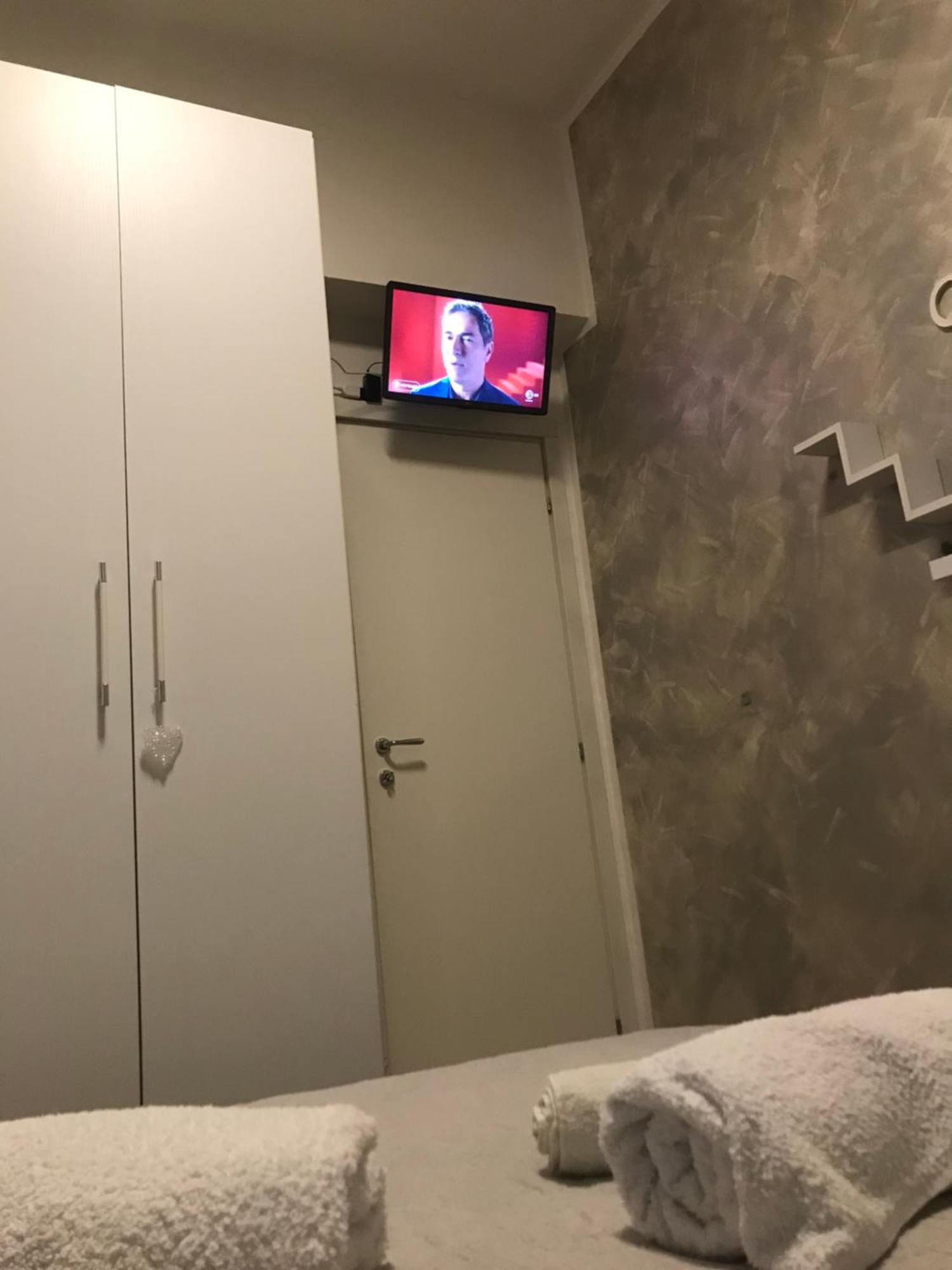 Via Serradifalco, Zona Via Dante Palermo Kültér fotó